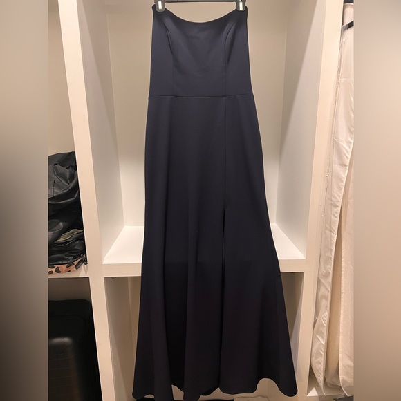 AQUA Strapless Gown in Navy from Bloomingdale’s - Picture 5 of 8